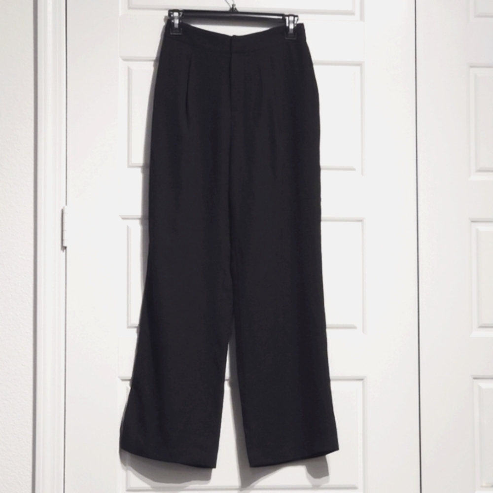 NWOT Straight Pants